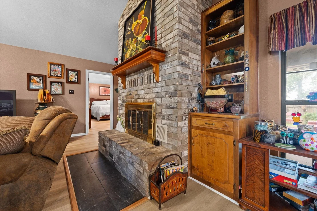 Photo of 1316 Sparrow TRL