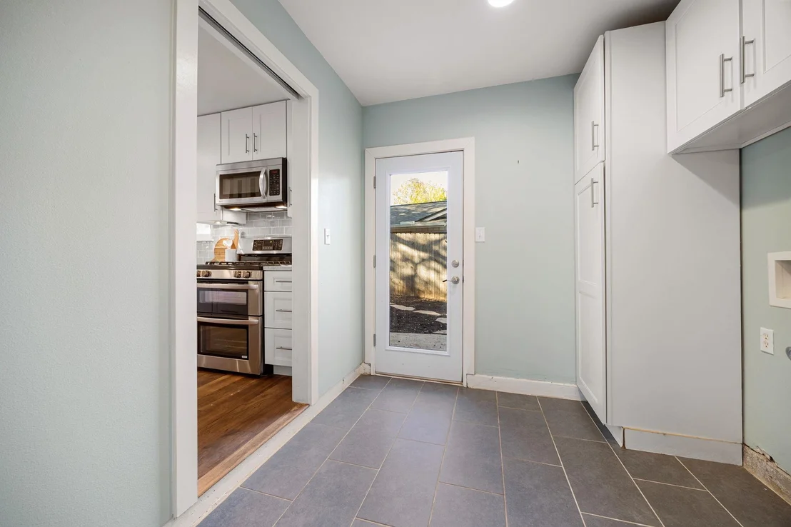 Photo of 3006 Carlisle DR