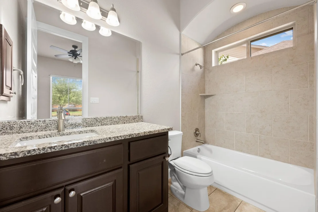 Photo of 4152 Haight ST