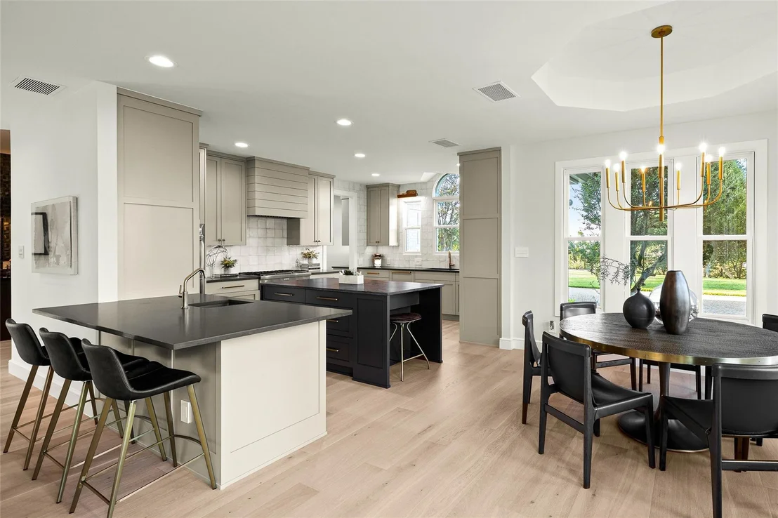 Photo of 3301 Barton Creek BLVD