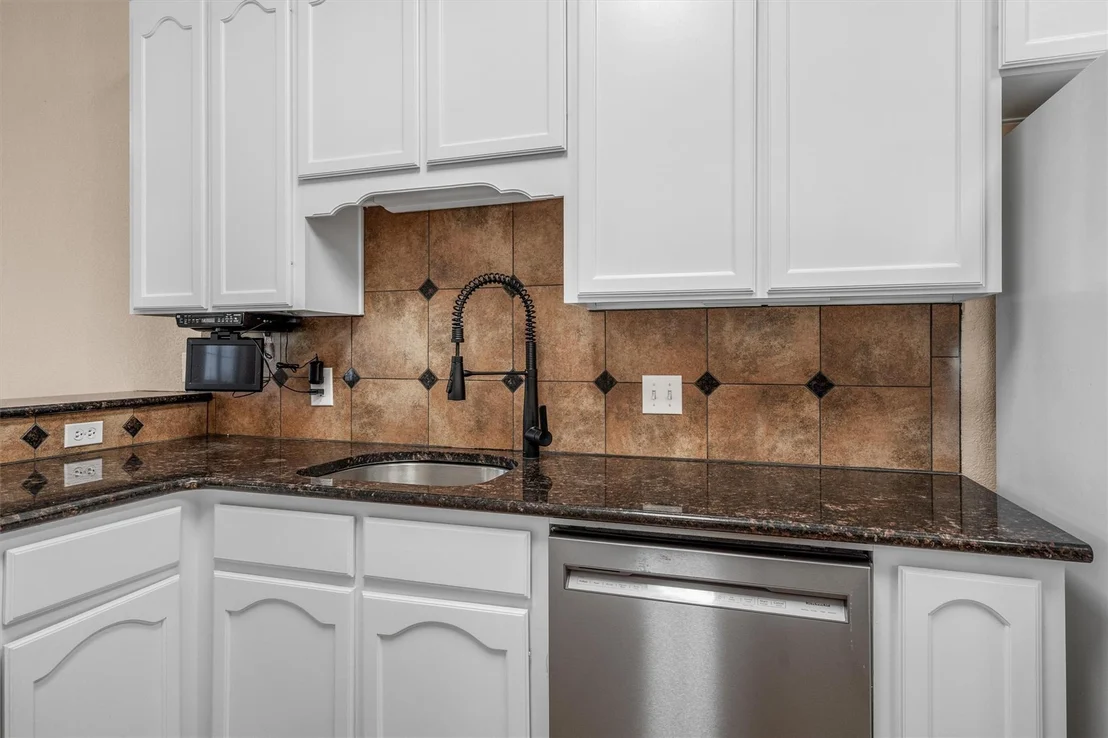Photo of 130 Jesse James DR