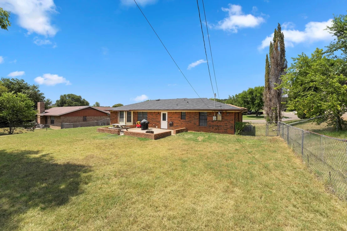 Photo of 2621 Phyllis DR