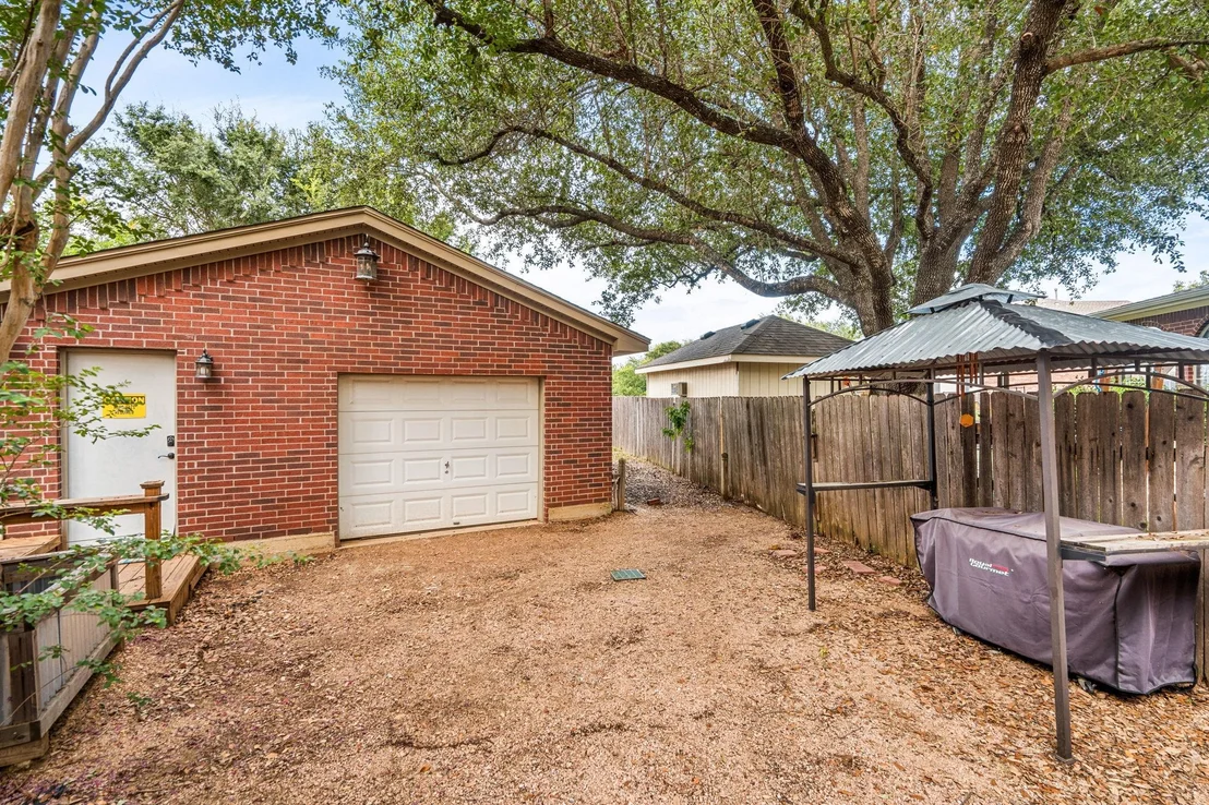 Photo of 9014 Brimstone LN