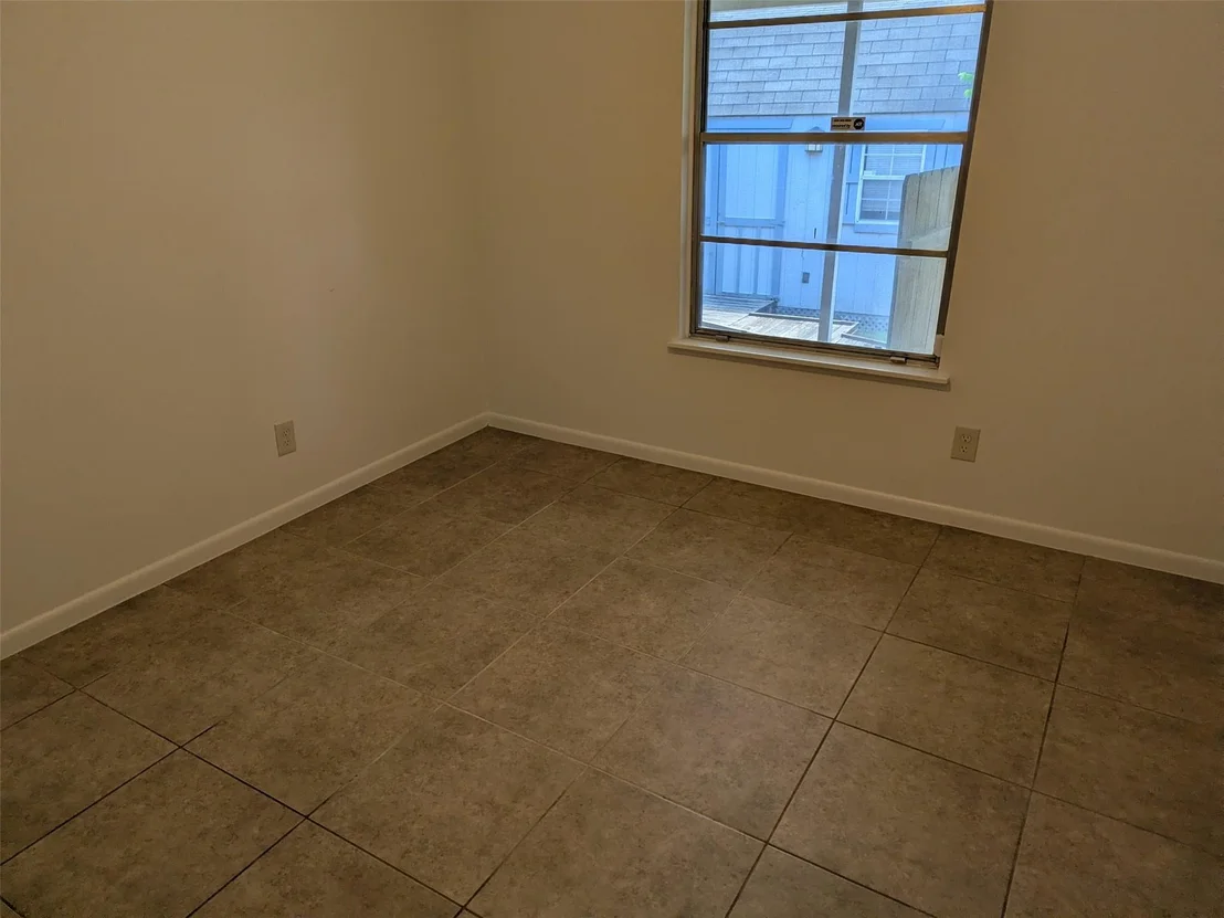 Photo of 8507 Contour DR