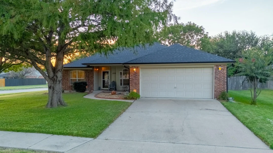 Photo of 5308 Southern Crossing DR