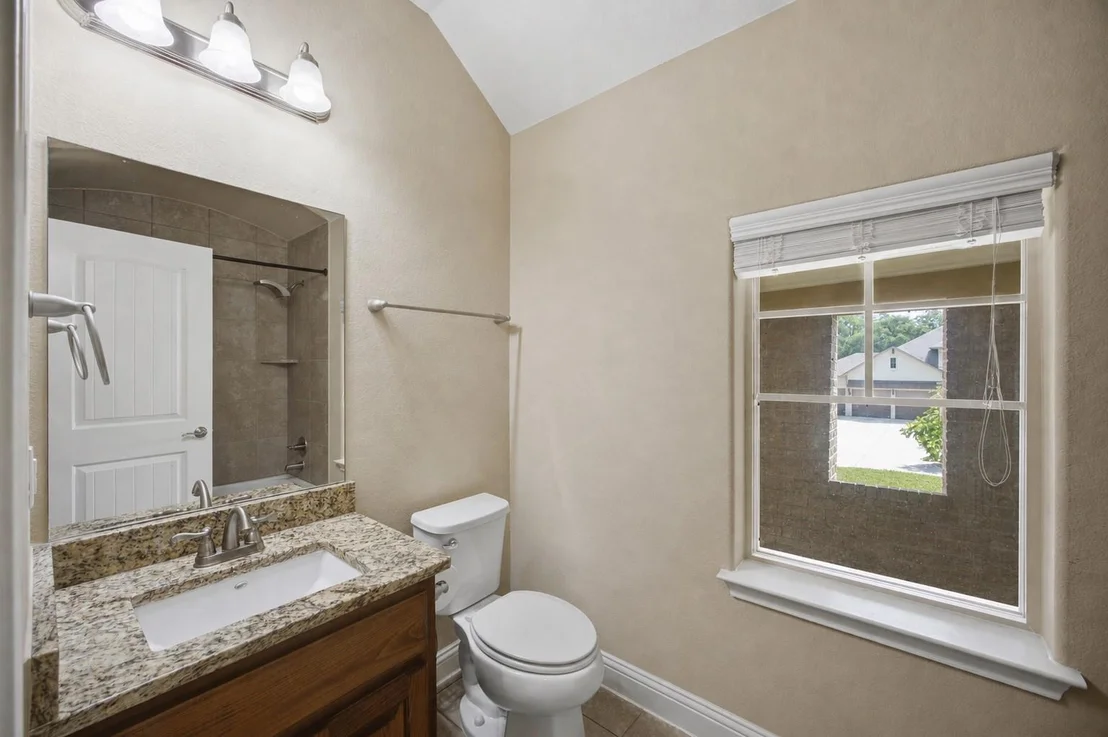 Photo of 1016 Winding Way DR