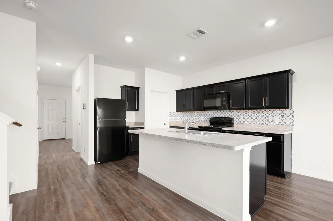 Photo of 550 Bunton Reserve BLVD