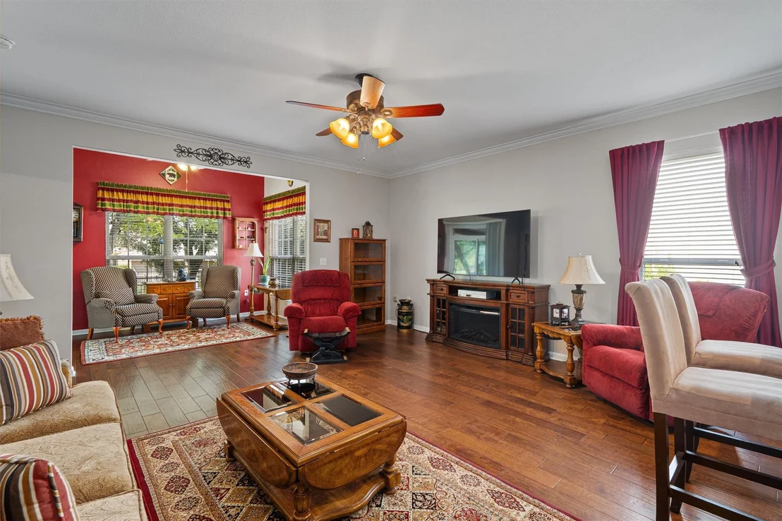 Photo of 409 Deer Meadow CIR