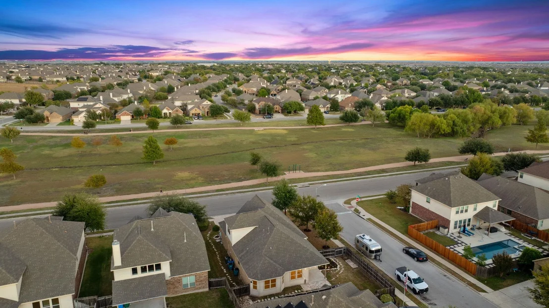 Photo of 21100 Windmill Ranch Ave