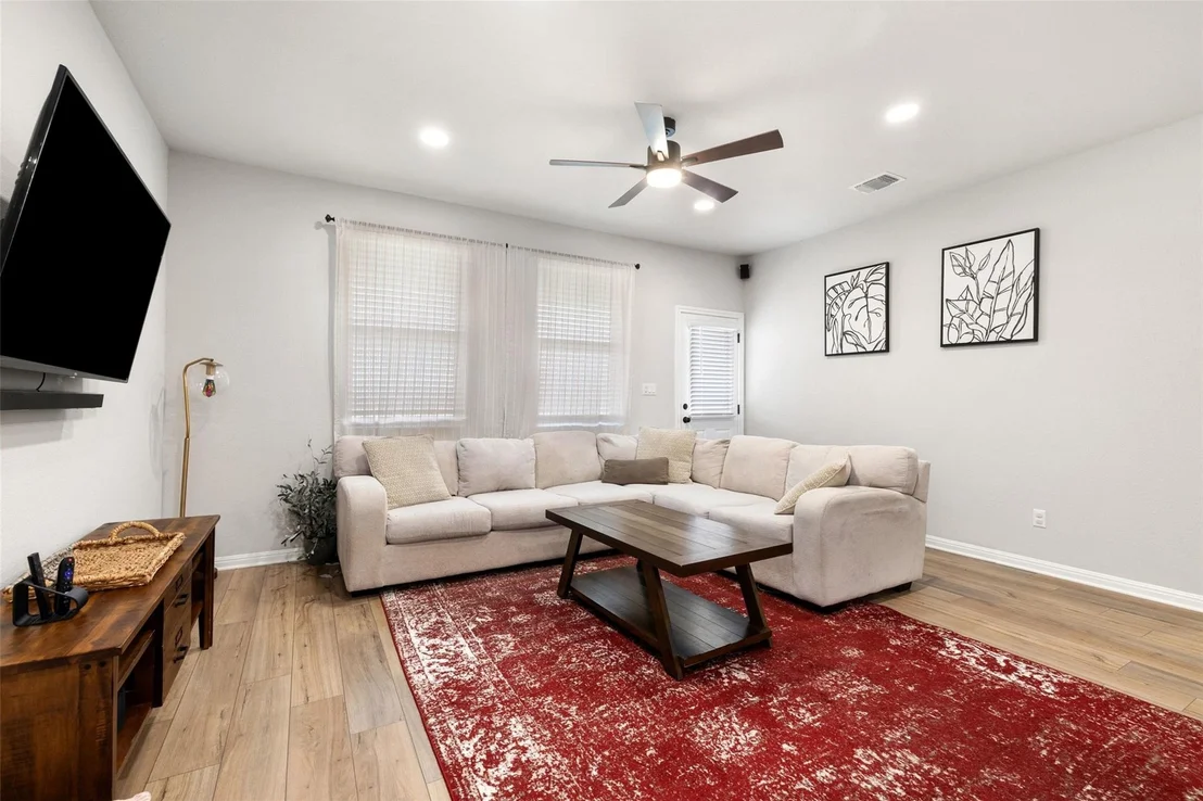Photo of 117 Marvins BND