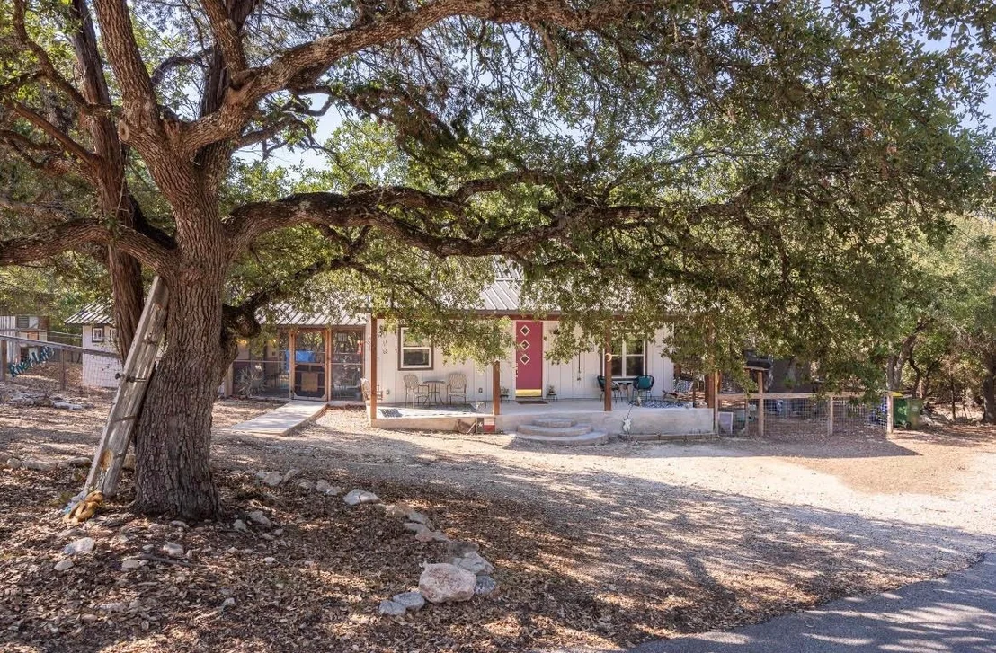 Photo of 108 Cowpoke CIR