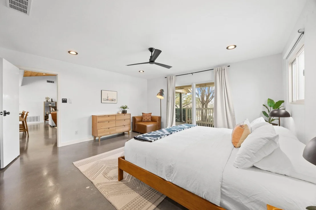 Photo of 3807 Cedar GLN