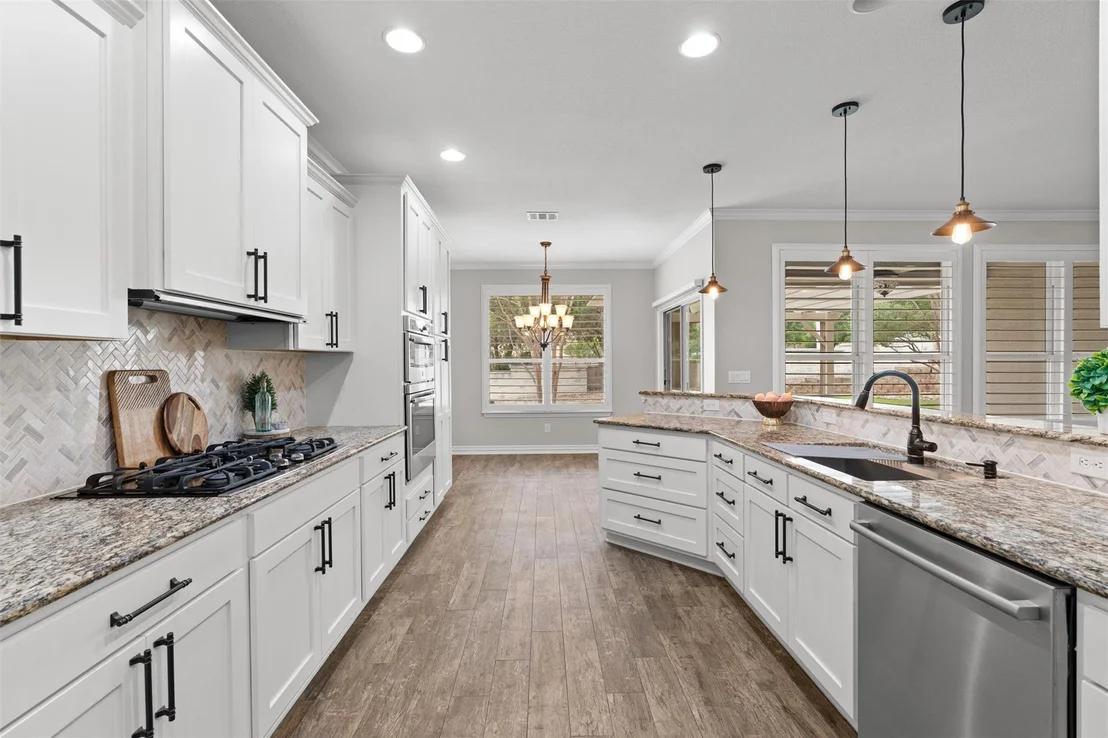 Photo of 102 Emory Peak TRL