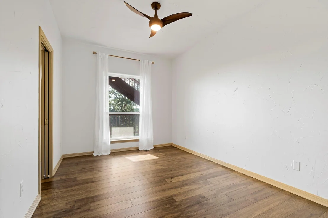 Photo of 403 Ridgewood DR