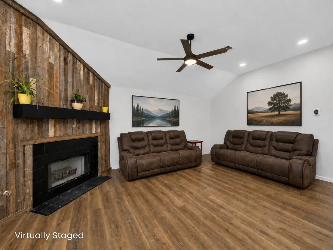 Photo of 105 Dogwood DR