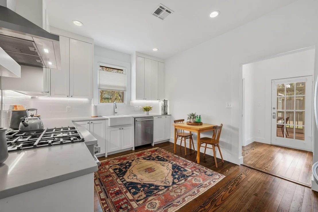 Photo of 4005 Avenue F Ave
