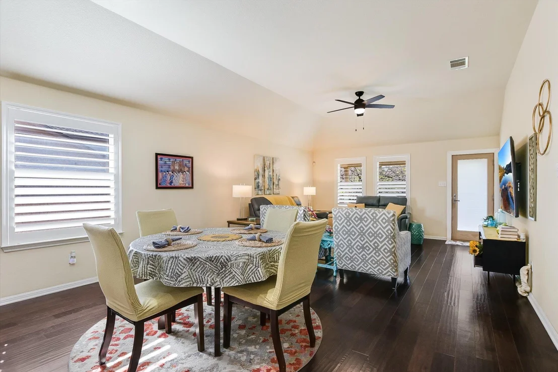 Photo of 1813 Meandering Meadows DR