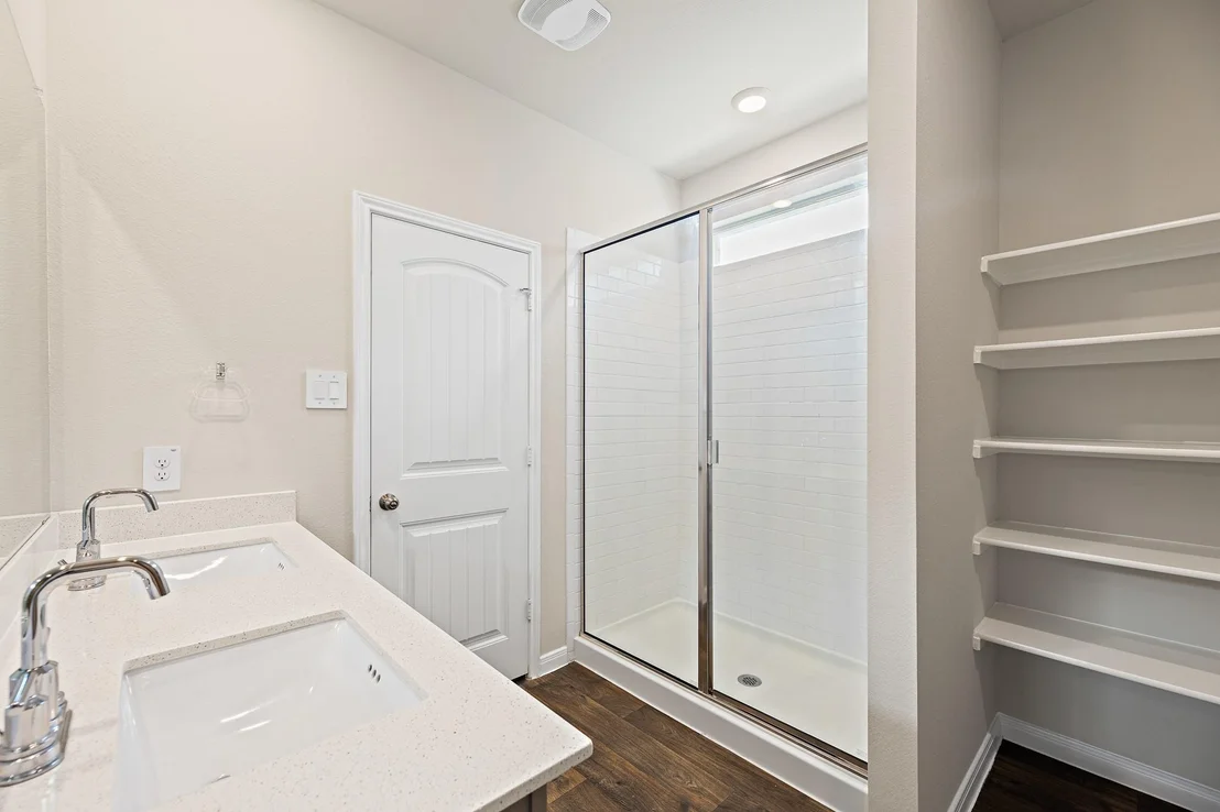 Photo of 142 Solitude DR
