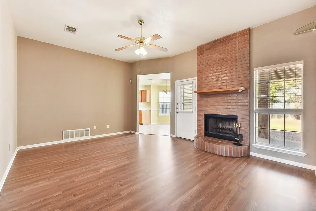 Photo of 4301 Adobe DR