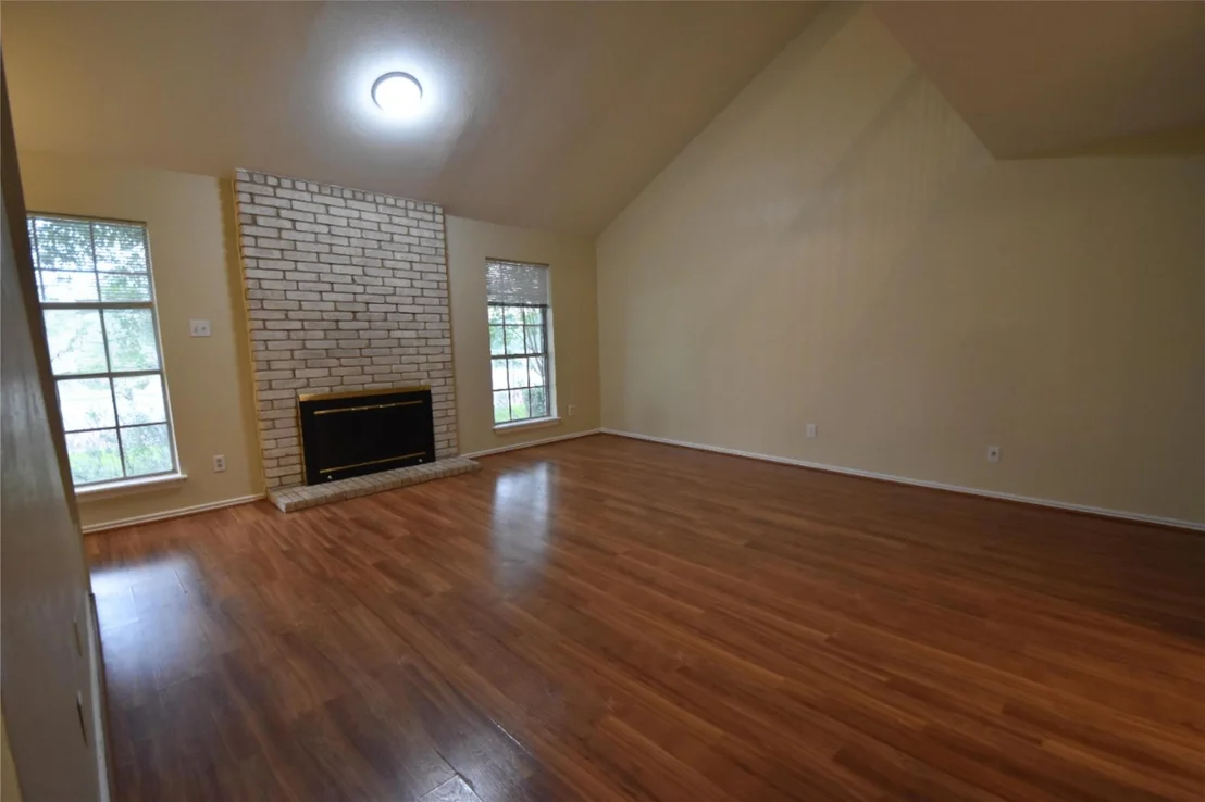 Photo of 2000 Millay DR