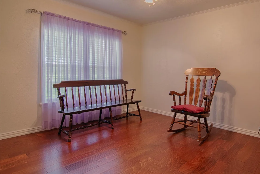 Photo of 6440 Mockingbird RD