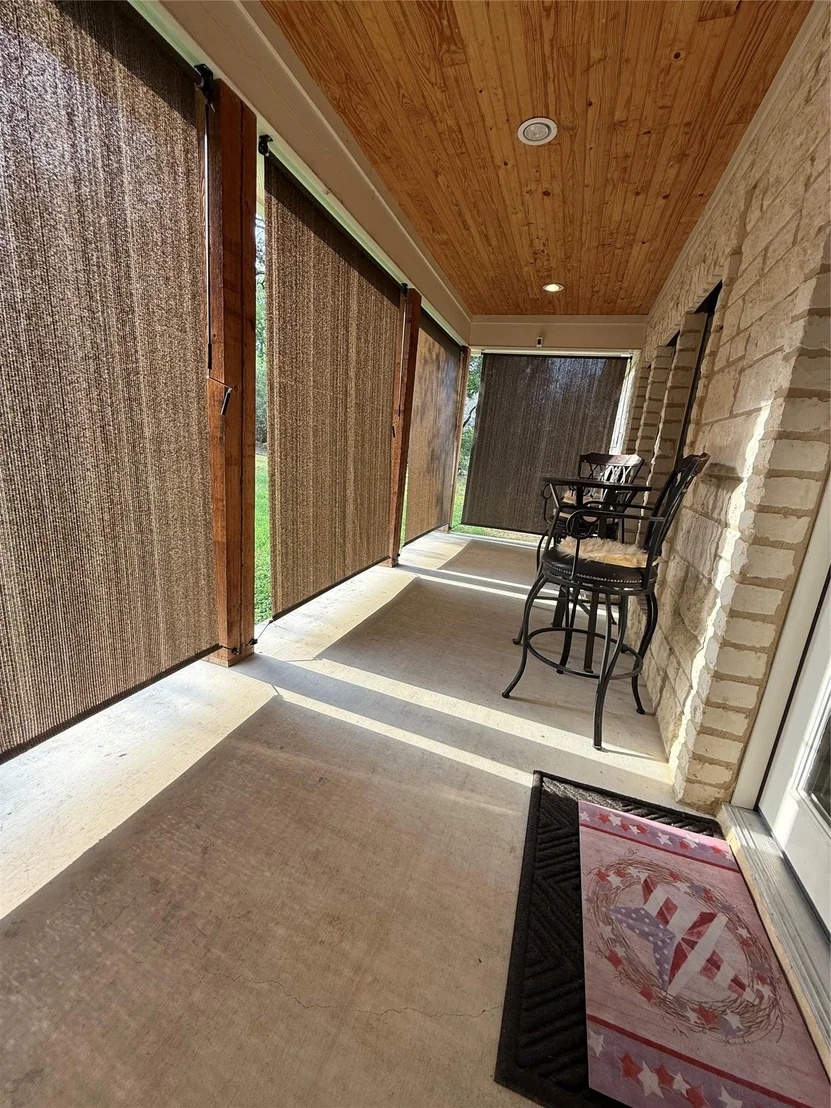 Photo of 326 Coventry RD