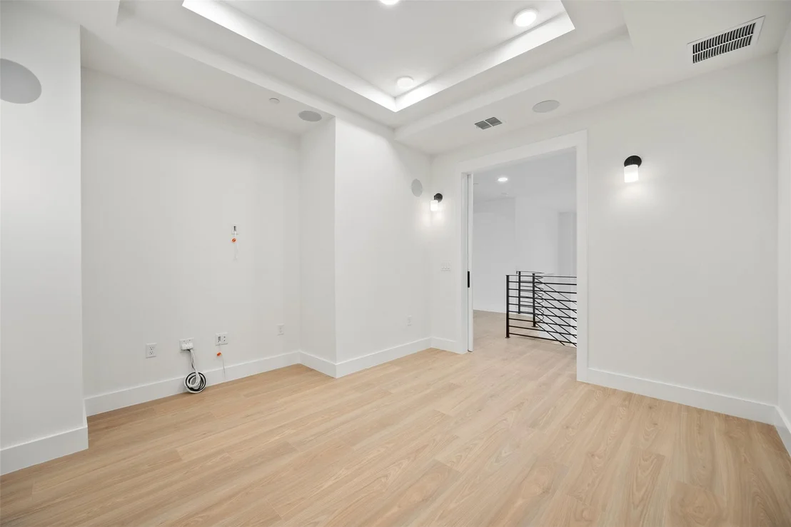 Photo of 10105 Cressida Bend