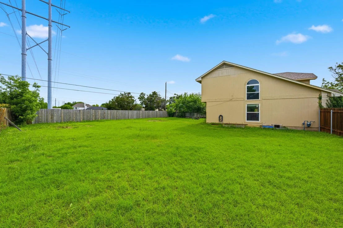 Photo of 1701 Hunters TRL