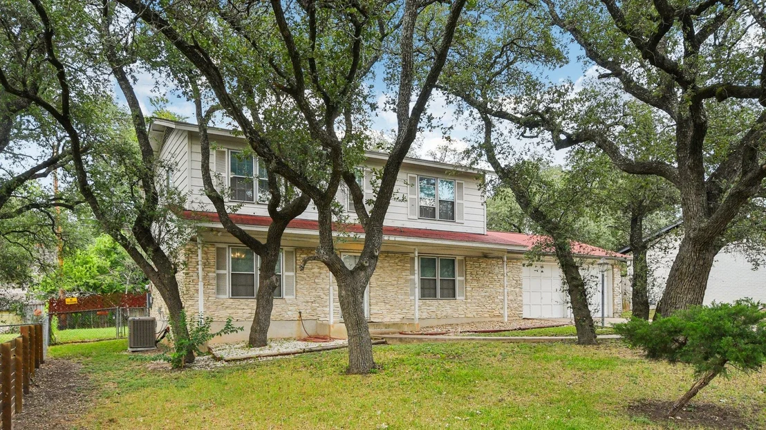 Photo of 8401 Tecumseh DR
