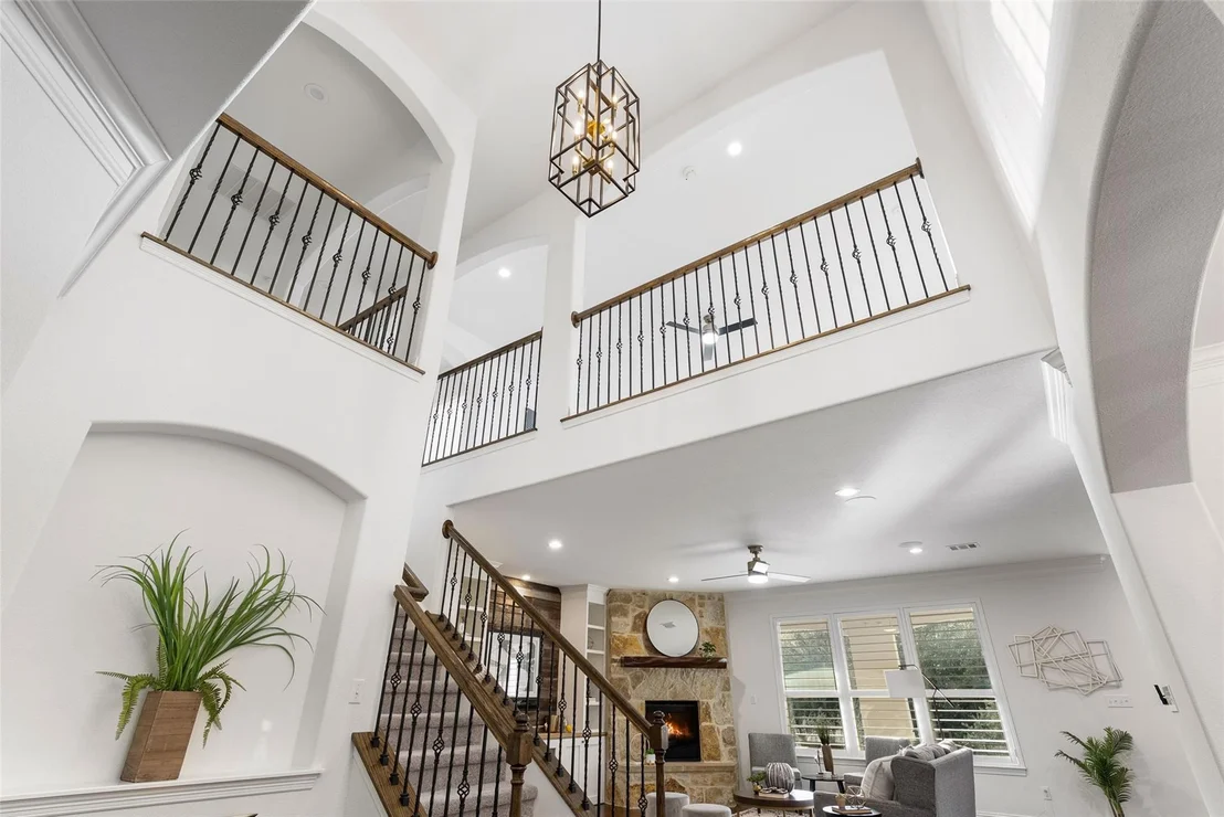 Photo of 302 Duffy LN