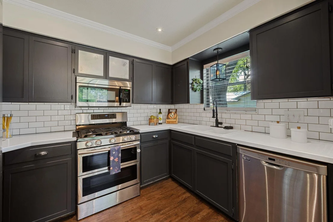 Photo of 2702 Parker DR