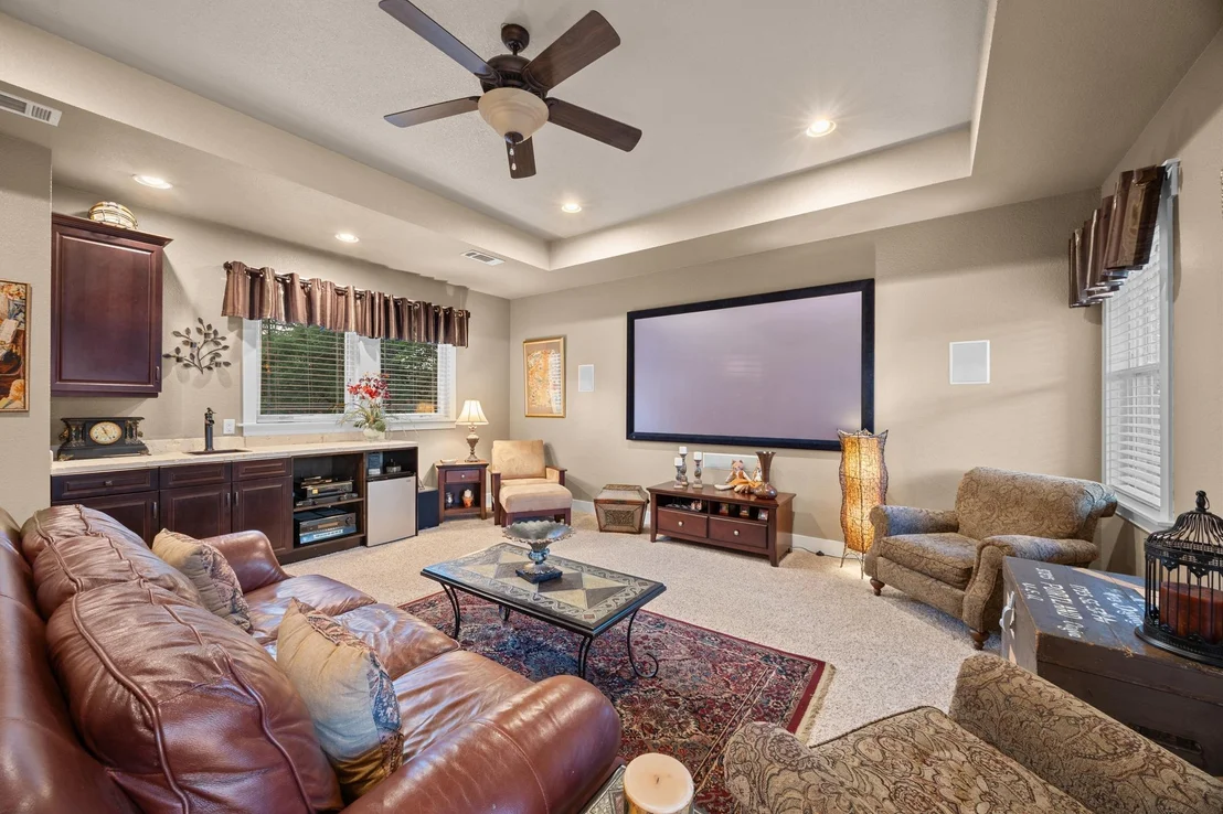 Photo of 122 Dawana LN
