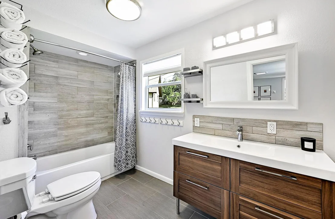 Photo of 1318 Contour DR