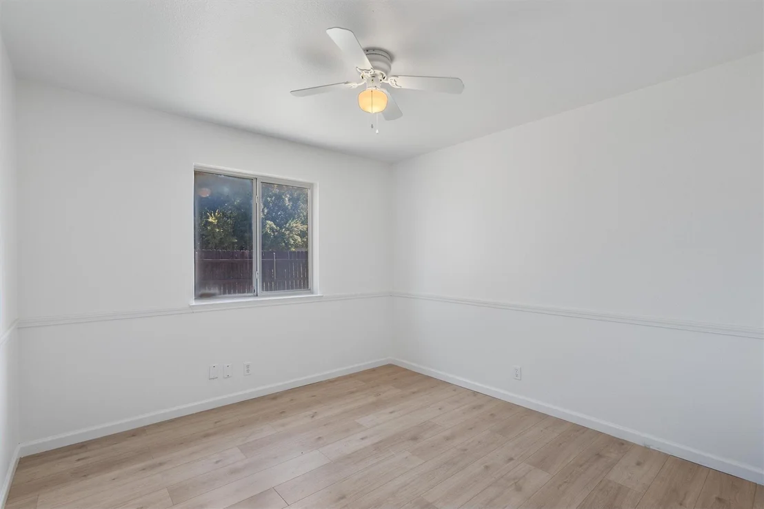 Photo of 101 Evergreen CIR