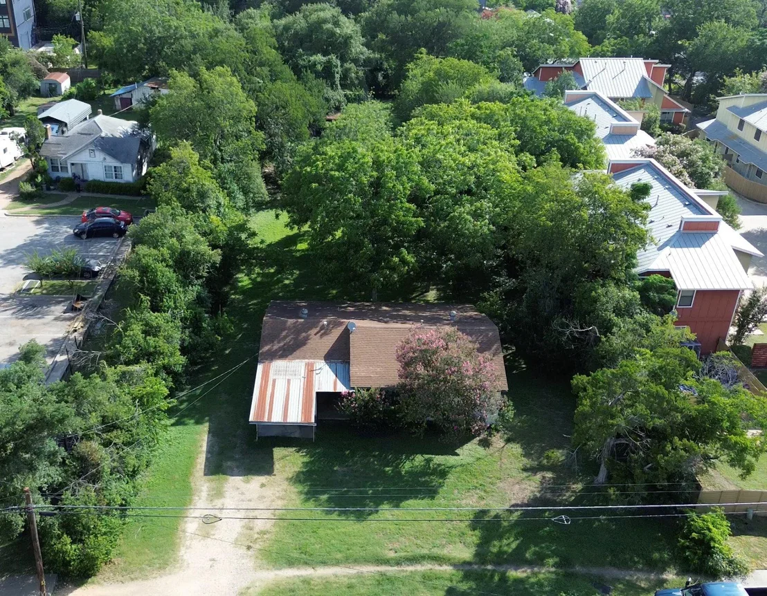 Photo of 1806 Fortview RD