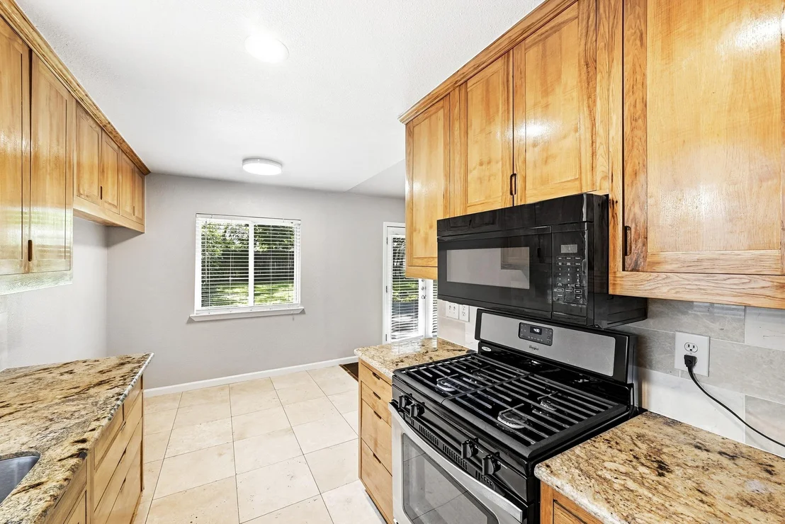 Photo of 10417 Firethorn LN