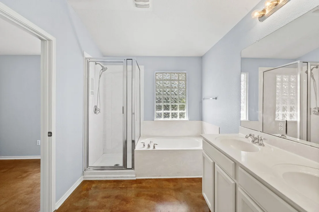 Photo of 3321 Winding River TRL