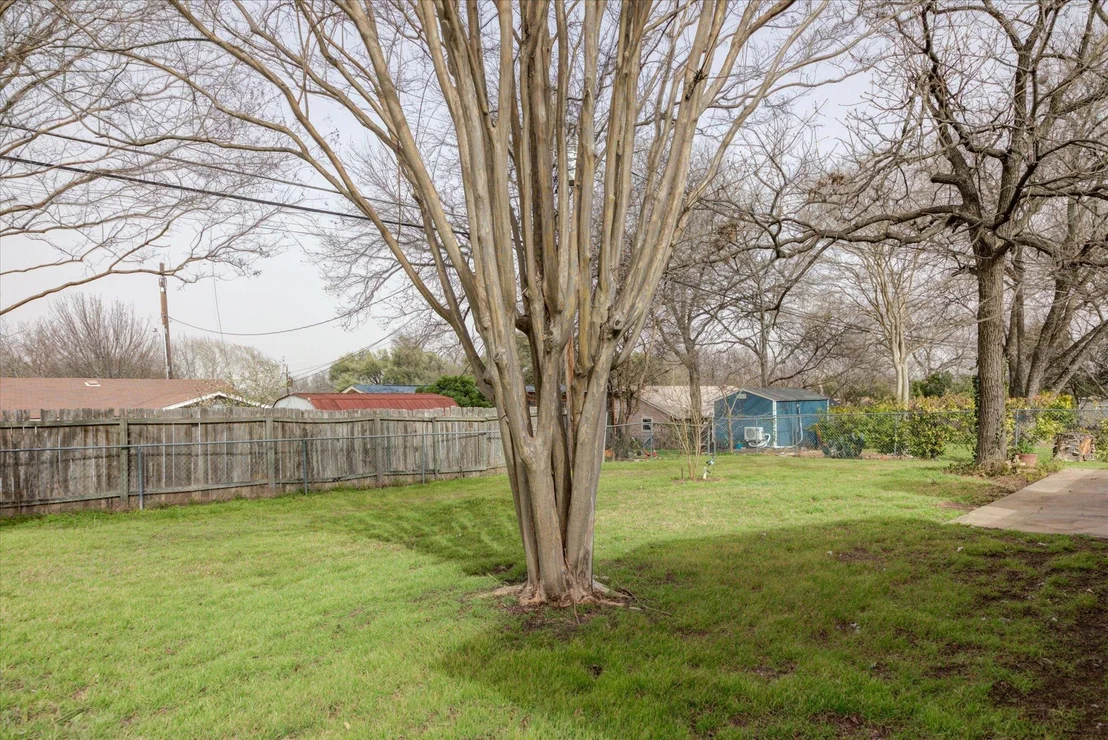 Photo of 1100 Colony North DR