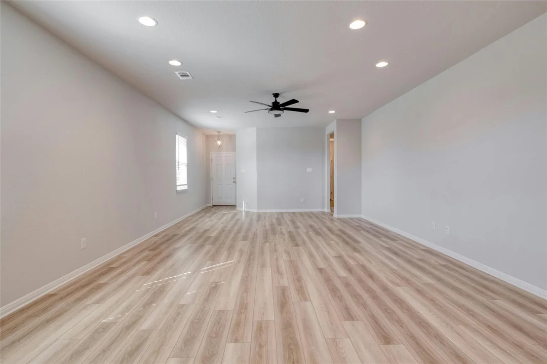Photo of 12101 CORSICANA TRL
