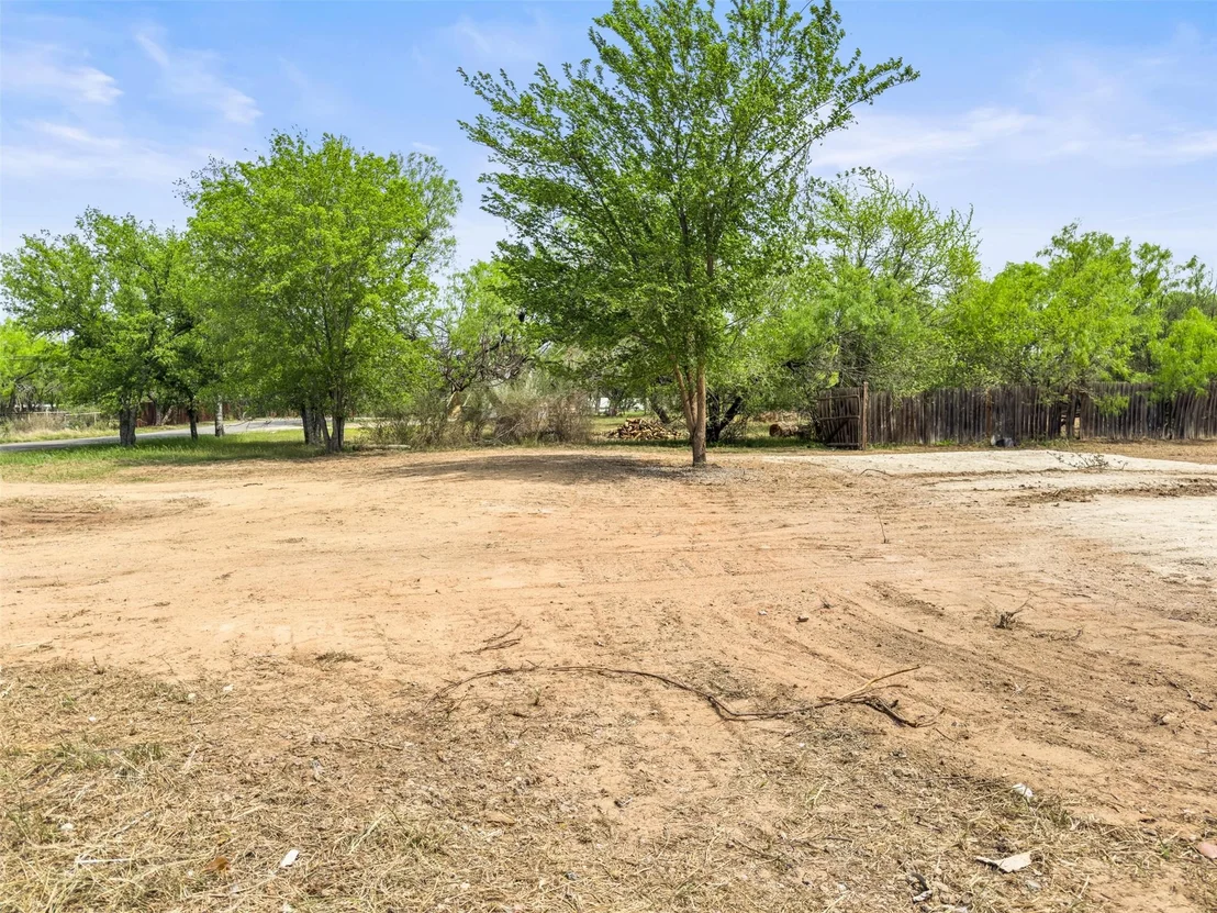Photo of 933 County Road 118