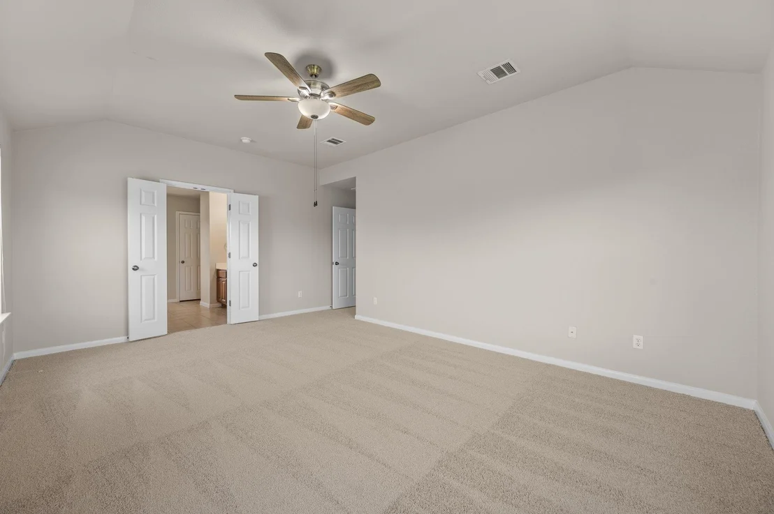 Photo of 215 Gainer DR