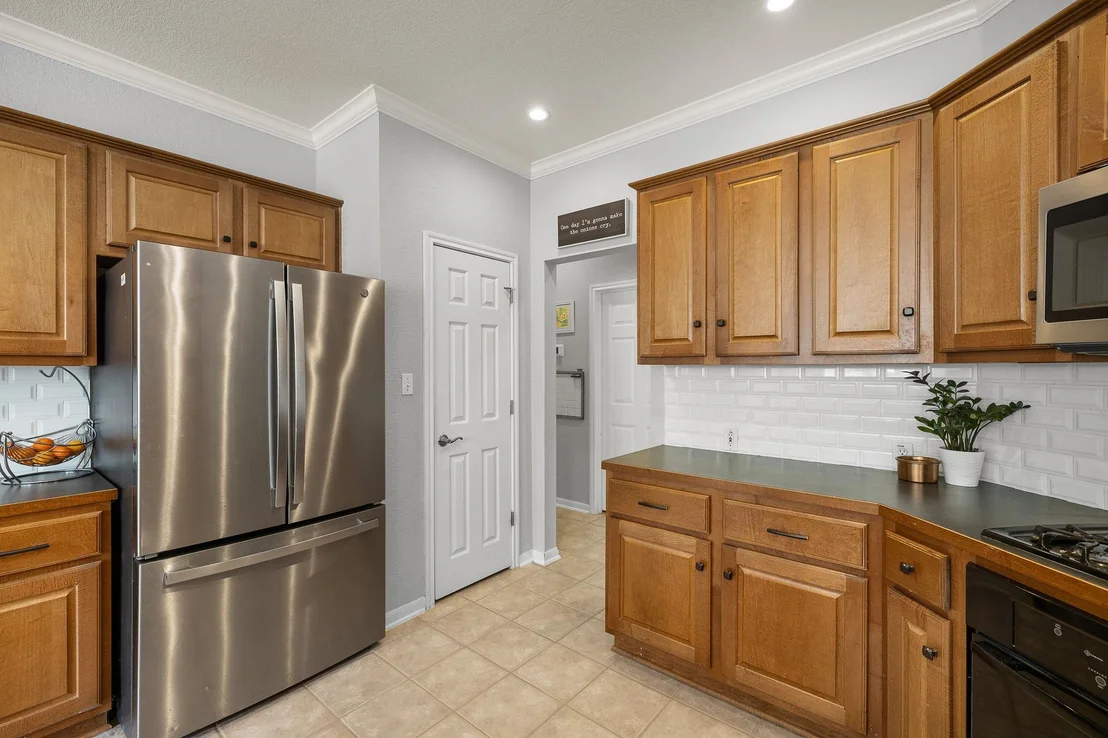 Photo of 3936 Lord Byron CIR