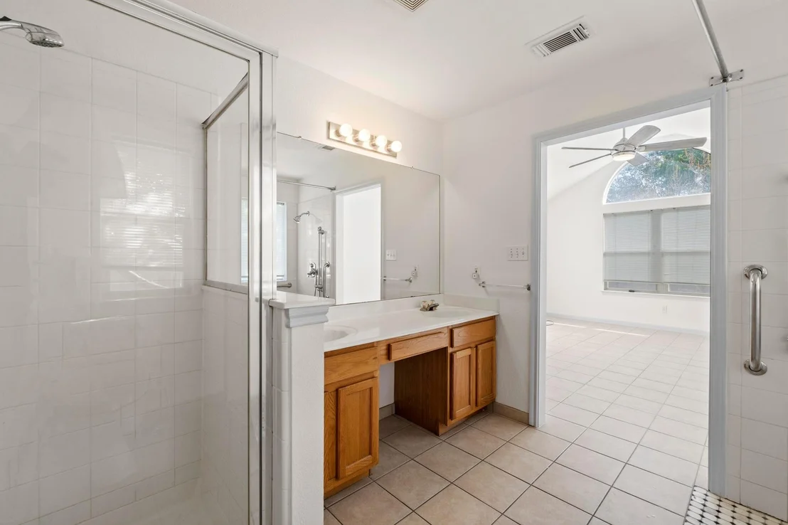 Photo of 202 E Custers Creek BND