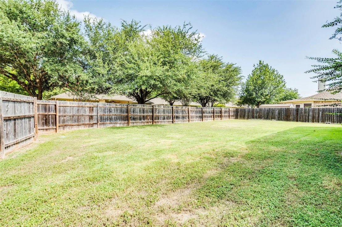 Photo of 813 Kingston Lacy BLVD
