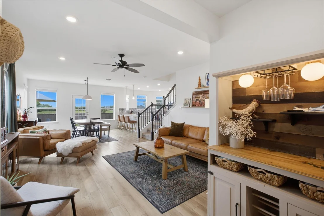 Photo of 110 Sweet Autumn DR