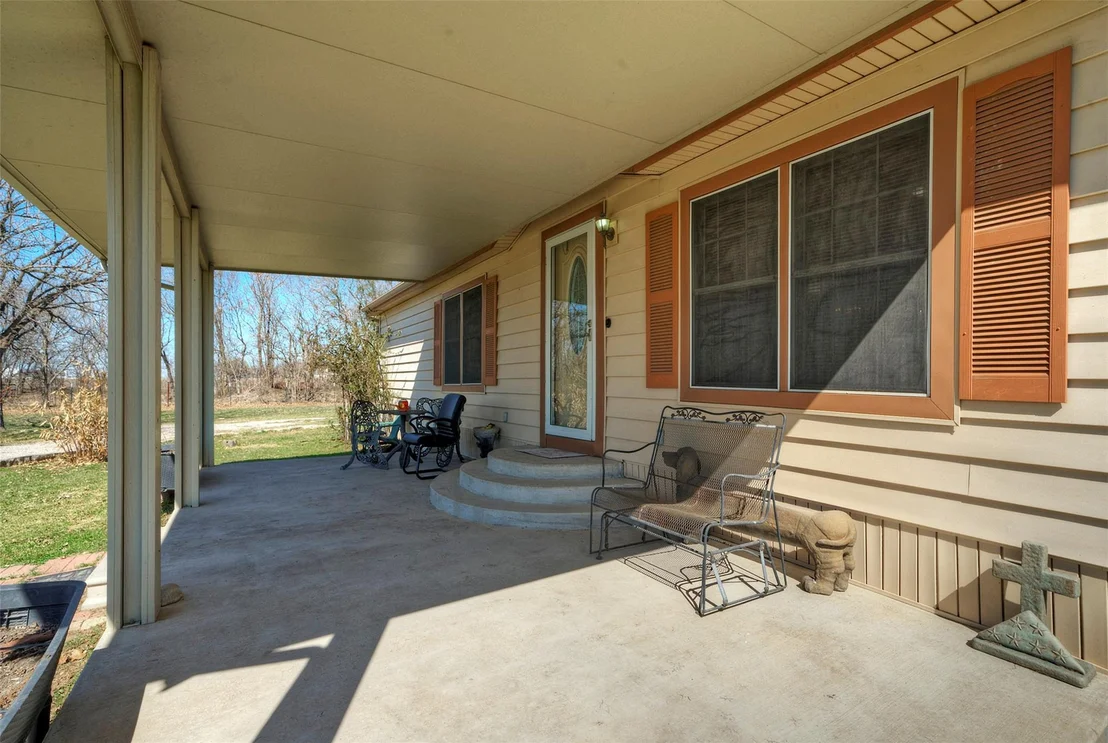 Photo of 901 County Road 134 RD