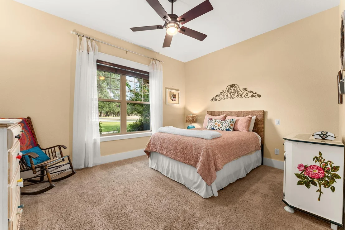 Photo of 1010 Vista Ridge DR