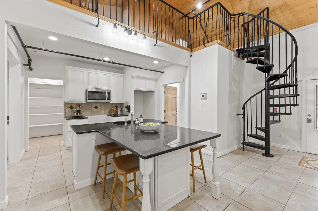 Photo of 10703 Ranch Road 12