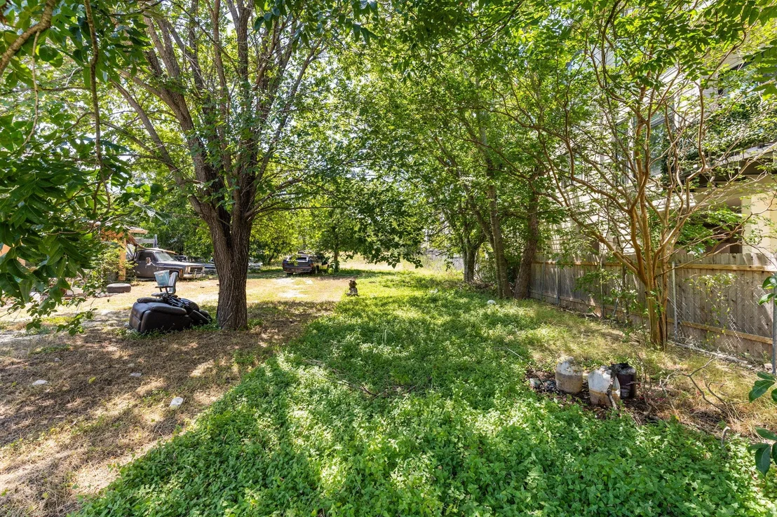 Photo of 1813 Webberville RD
