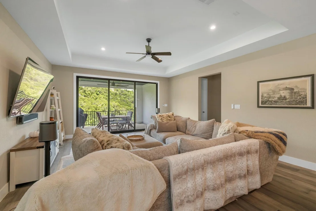 Photo of 1332 Brescia WALK